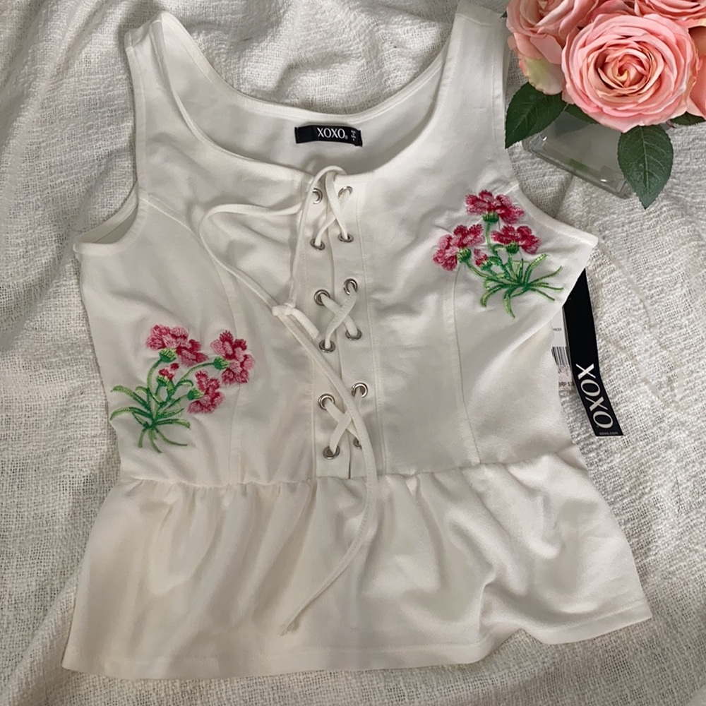 NWT white peplum tie up blouse